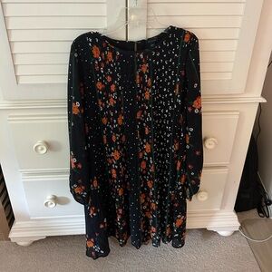 ANN TAYLOR LONG SLEEVE PATTERNED DRESS